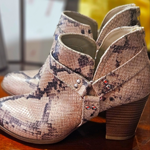 Fergalicious Shoes - Fergalicious by Fergie faux snake skin heeled booties size 8